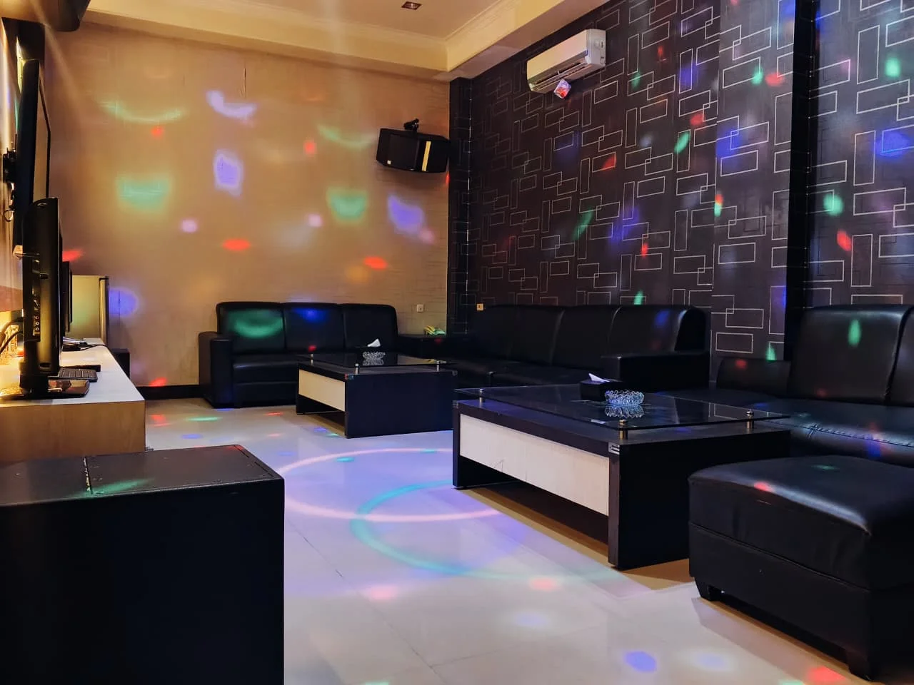 Blue Diamond Room